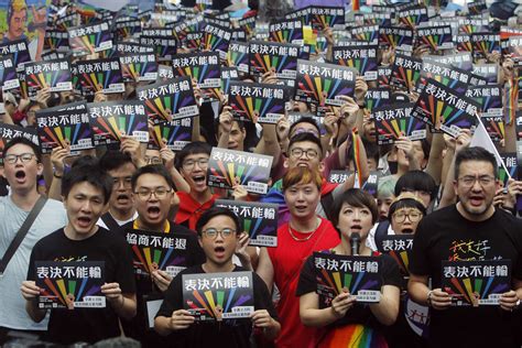Taïwan Légalise Le Mariage Homosexuel Une Première En Asie