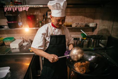 1100 Chinese Chef Wok Stock Photos Pictures And Royalty Free Images