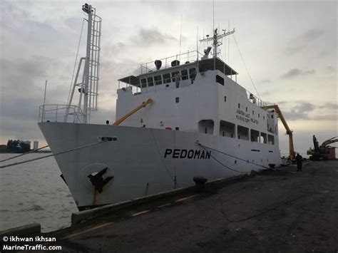 The marine parks and reserves unit was established under the marine parks and reserves (mpru) act 29 of 1994. MV Pedoman and Polaris "have always remained within ...