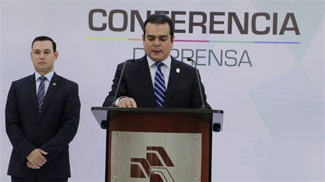 Enrique Rivas Cuellar Presidente Municipal De Nuevo Laredo Youtube