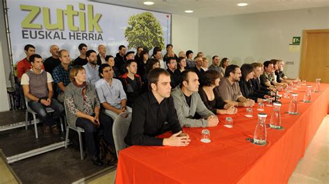 Basque Group Eta Announces End To Campaign Of Violence Cnn