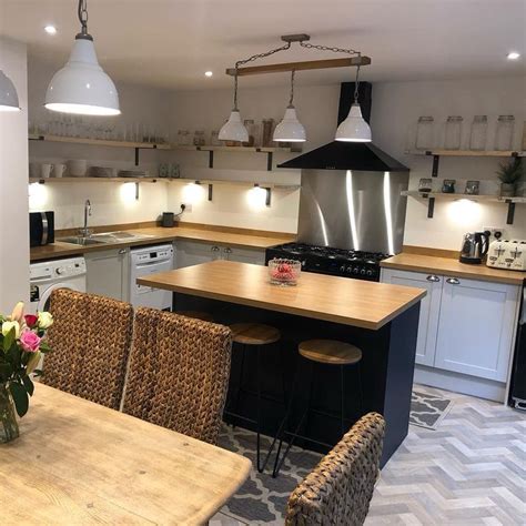 See more ideas about howdens kitchens, kitchen, kitchen inspirations. Allendale Dove Grey | Open plan kitchen dining living ...