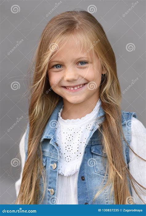 Portrait Of Little Girl Outdoors In Summer Stock Image Image Of Girl