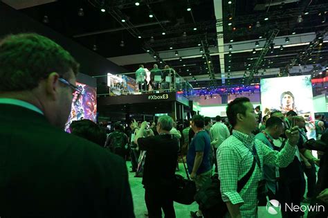 Gallery A Visual Tour Of Microsofts E3 Xbox Booth Neowin