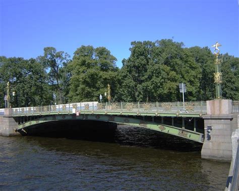 Первое время пантелеймоновский мост обходился деревянными перилами. Пантелеймоновский мост.Санкт-Петербург
