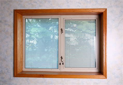 Casement Windows With Built In Blinds New Home Plans Design