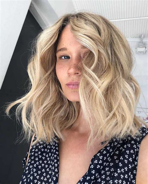Best Medium Length Hairstyles Haircuts For Women 2019 Stylesmod