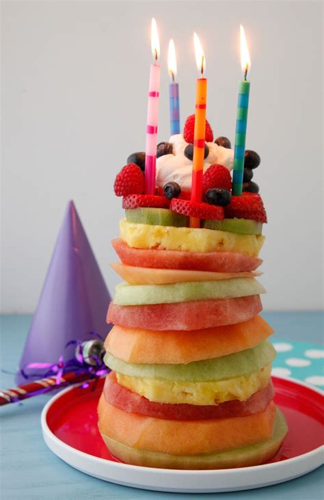 There are many fun alternatives to birthday cakes for those who want something different for their who says a birthday cake needs to be in a conventional cake format. Fruit Tower Birthday Cake | Recipe | Healthy birthday ...