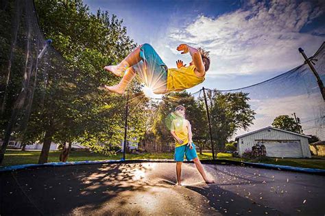 32 Fun Trampoline Games For Kids And Adults Simple Trampoline
