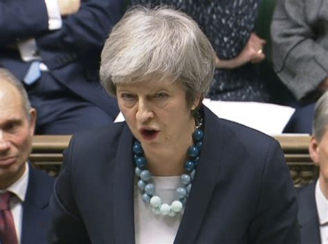 Uk Prime Minister Theresa May Wins Party No Confidence Vote But Troubles Remain 660 News