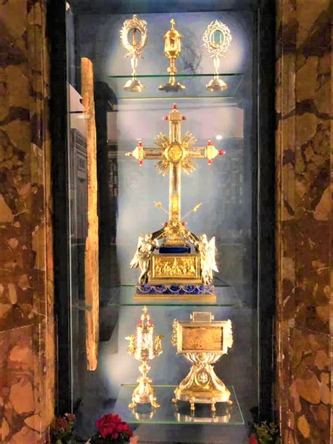 Wow Inside The Basilica Of The Holy Cross Of Rome That Contains Relics Of Jesus Passion Brought