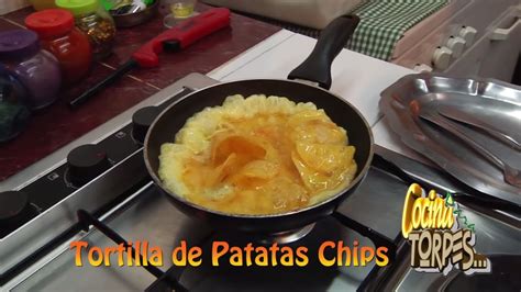 Soy vegetariana desde que nací. COCINA PARA TORPES 16 - TORTILLA DE PATATAS CHIPS - YouTube