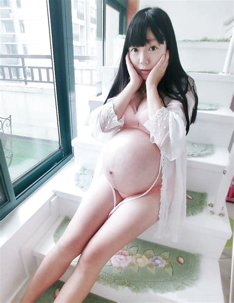 Pregnant Asian Sweethearts 101 Immagini