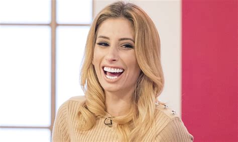stacey solomon shares hilarious video showing the struggles of taking the perfect holiday