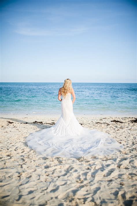 Bahamas Beach Weddings Michaela Ryans Chic Vintage Wedding
