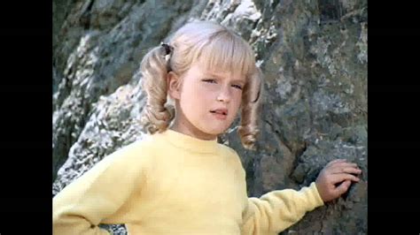 cindy brady is all grown up watch what susan olsen looks like now youtube