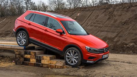 New Volkswagen Tiguan 2016 Review Off Road Pictures Auto Express