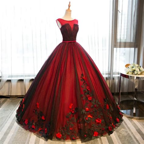 Real Picture Dark Red Puffy Prom Dresses 2019 Flowers Applique Bandage