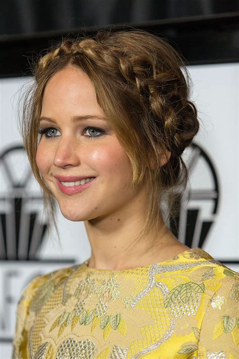 Jennifer Lawrence 20 Perfect Braid Crowns Hair Peinado Updo