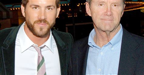 Ryan Reynolds Father Passes Away See The Touching Photo Tribute Us