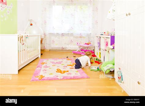 Children Playing Inside Room Hi Res Stock Photography And Images Alamy