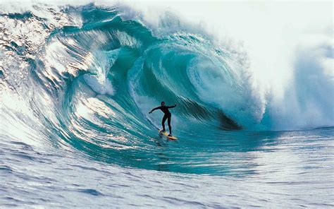 Surfing In The Big Ocean Waves Sport Wallpaper
