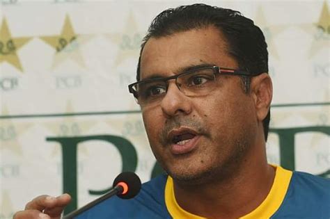 Pakistan Coach Waqar Offers Resignation For World T20 Flop Show