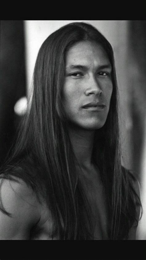 Pin By Aminah Yahya On Modern Kings Native American Men Portrait