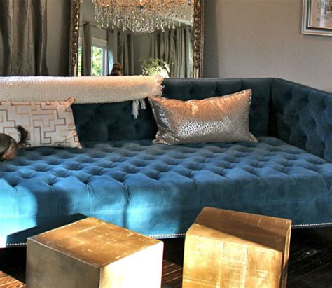 Interior Design Tips Velvet Chesterfield Sofa 2 Interior