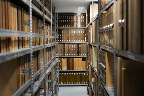 4 Features Of A Secure Document Storage Facility Access Records