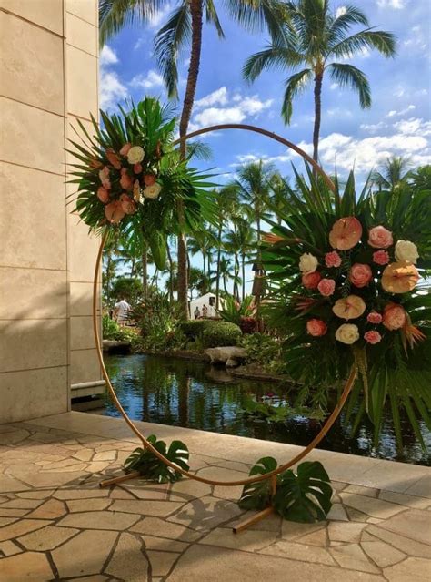 Tropical Circle Arch Flowers In Honolulu Hi Jadore