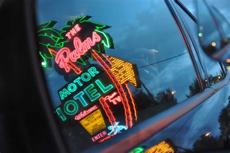 Best Neon Sign In Portland Or Palms Motel Retro Roadmap