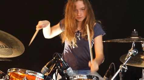 Sina The Drummer Amazing Girl Drummers Photo 41327008 Fanpop