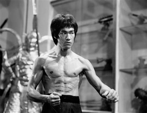 As a result, a new film genre was born. Bruce Lee - Starporträt, News, Bilder | GALA.de