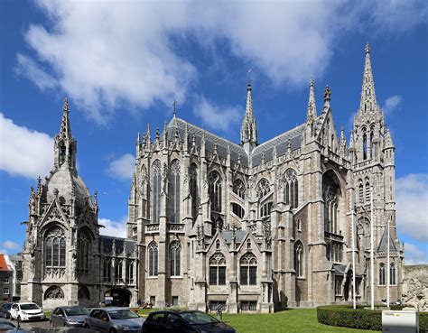 A Guide To Neo Gothic Architecture What Is It And How Does It Differ