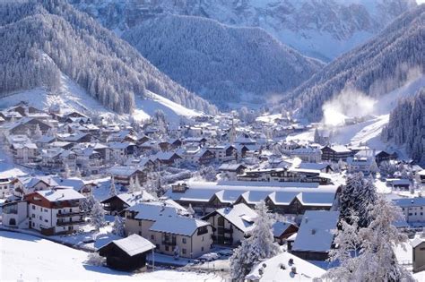 Snow Wise Our Guide To Ski Holidays In Selva Di Val Gardena Italy