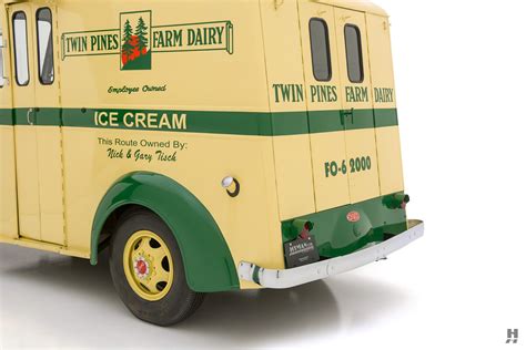 1948 Divco Model UM Milk Truck