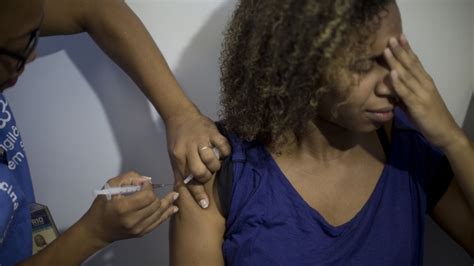 Brazil Swine Flu H N Vaccinations To Begin As Virus Kills Bbc News