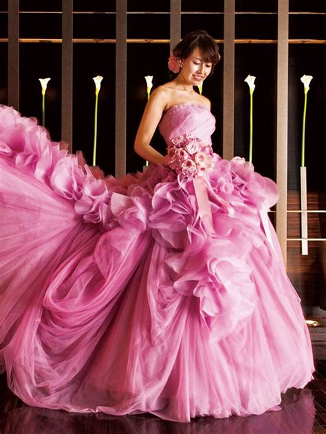 キュートなピンクをテーマカラーに自分の世界観を表現！＠マンダリンオリエンタル東京 ザ・ウエディング ウェディング ウエディング 舞踏会用のドレス