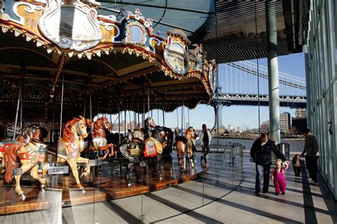 Jane Walentas Who Planted A Carousel In Dumbo Dies At 76 The New