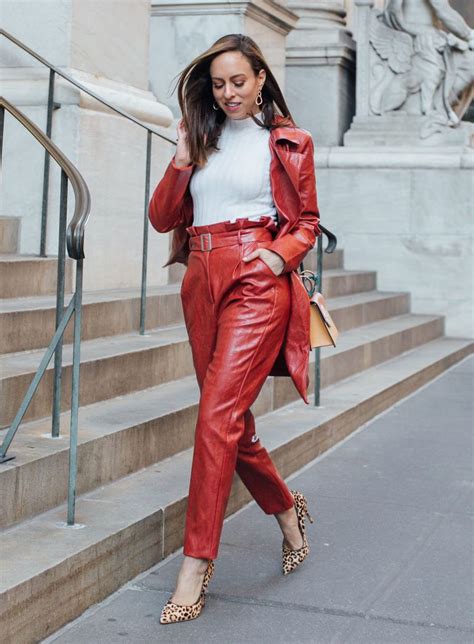 Colored Leather Pants 2 Ways To Wear Sydne Style Classy Leather Pants Leather Pants Outfit