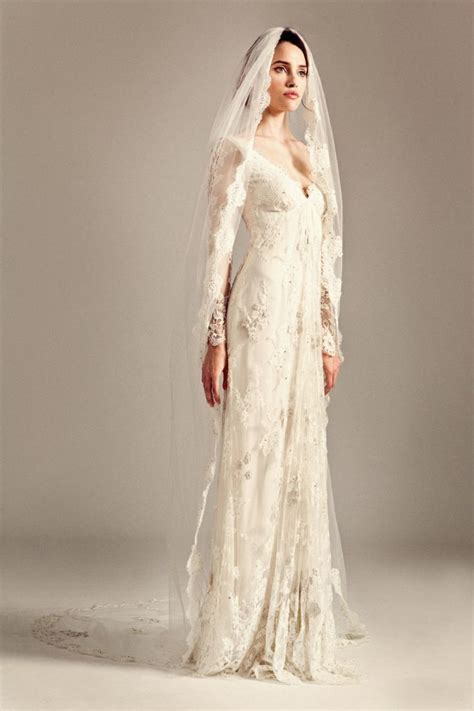 20 of The Most Stunning Long Sleeve Wedding Dresses : Chic Vintage Brides 20 of The Most Stunning Long Sleeve Wedding Dresses : Chic Vintage Brides