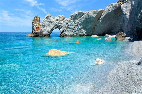 Grèce destinations atypiques à découvrir cet été FrenchWineLove