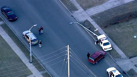 Gary Police Officer Hospitalized After Squad Car Accident Abc7 Chicago