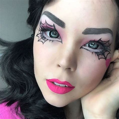 25 Cute Halloween Makeup Ideas For Women Flawssy