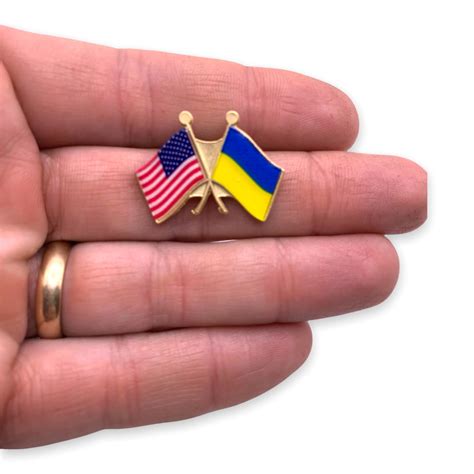 Us Ukraine Crossed Flag Pin Stand With Ukraine