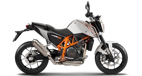 The 990 adventure s is fitted with the proven light weighted lc8 engine with an increased displacement of. US Gets KTM 990 Adventure Baja and 690 Duke Instead of ...