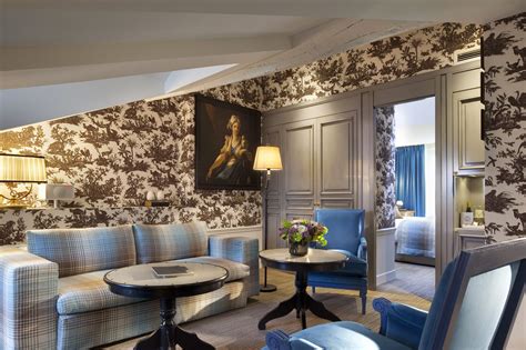 Clients have ranged from indie startups to established venture capitalists and silicon valley. La Maison Favart: A Boutique Hotel With Modern Interpretation of 18th Century Parisian Decor ...