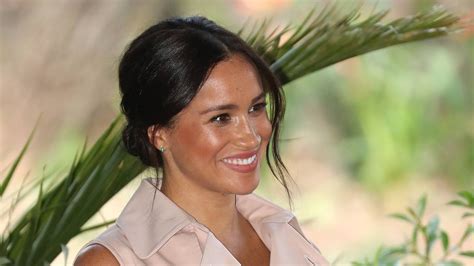 Meghan Markles Highlighter Secrets Heres How To Get The Glow Hello