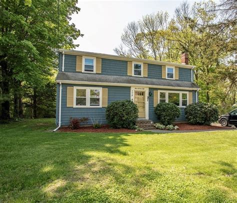 778 Turnpike St Stoughton Ma 02072 Mls 72328368 Redfin